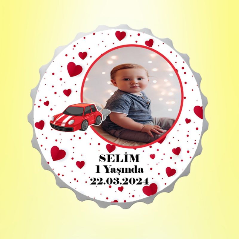 Arabalı Resimli İsimli Kalpli Kapak Magnet Açacak Kişiye Özel
