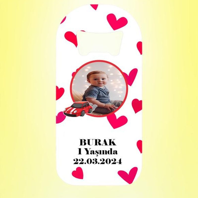 Arabalı Resimli Kalp Desenli Magnet Açacak Kişiye Özel