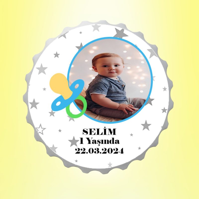 Erkek Bebek Resimli İsimli Yıldızlar Emzikli Kapak Magnet Açacak Kişiye Özel