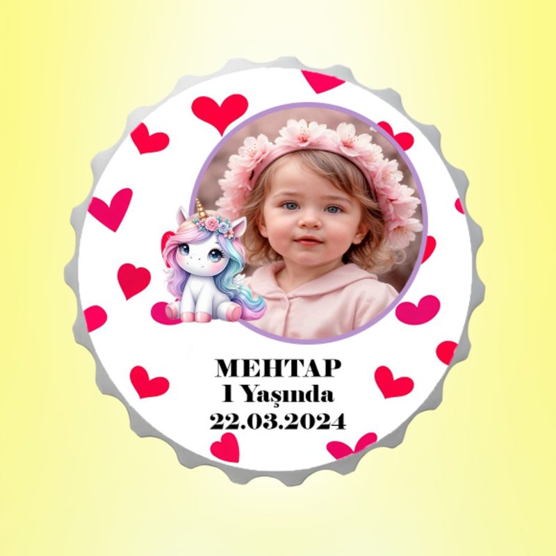 Pony Resimli İsimli Kalp Desenli Kapak Magnet Açacak Kişiye Özel